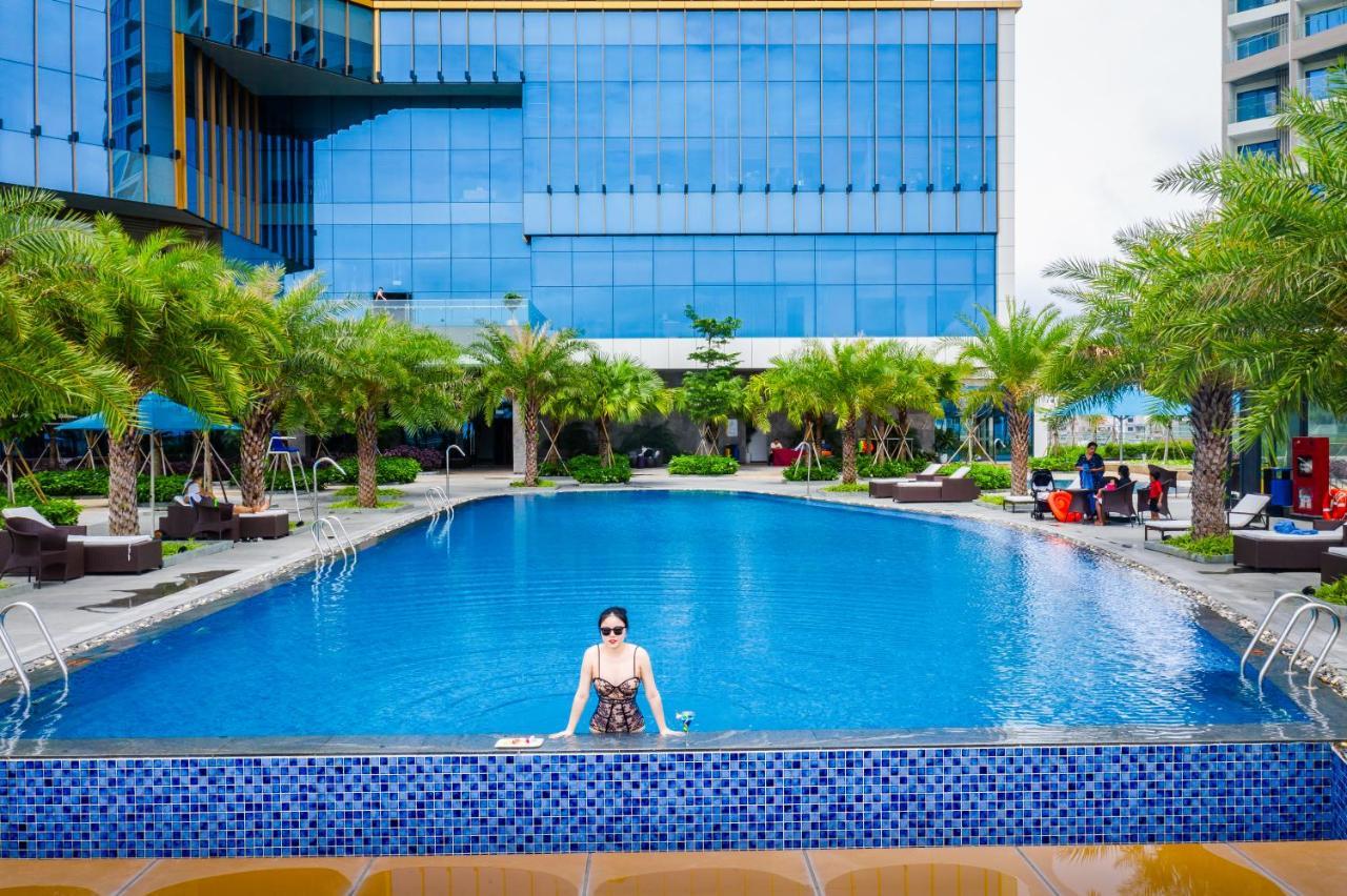 Muong Thanh Luxury Ha Long Centre Hotel Exteriör bild