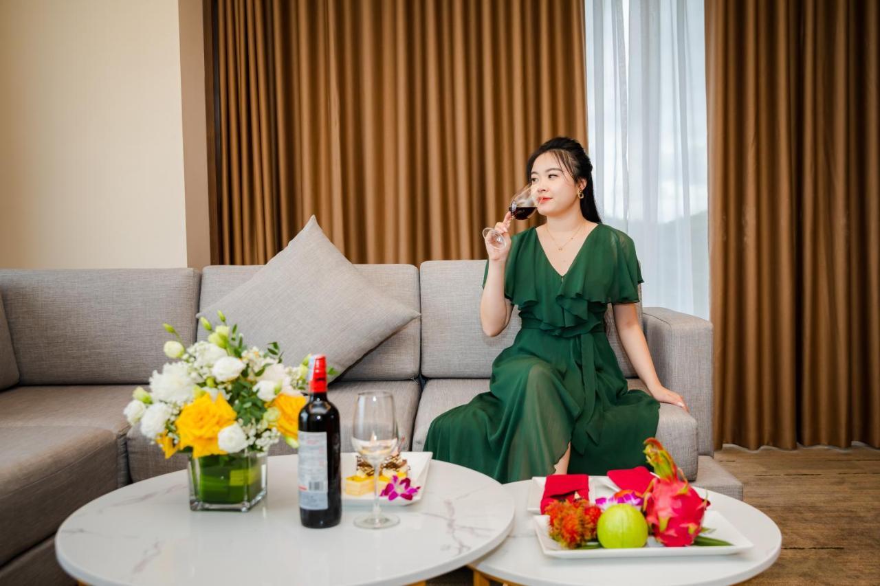 Muong Thanh Luxury Ha Long Centre Hotel Exteriör bild