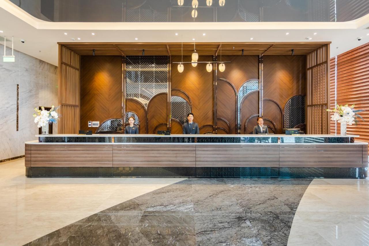 Muong Thanh Luxury Ha Long Centre Hotel Exteriör bild