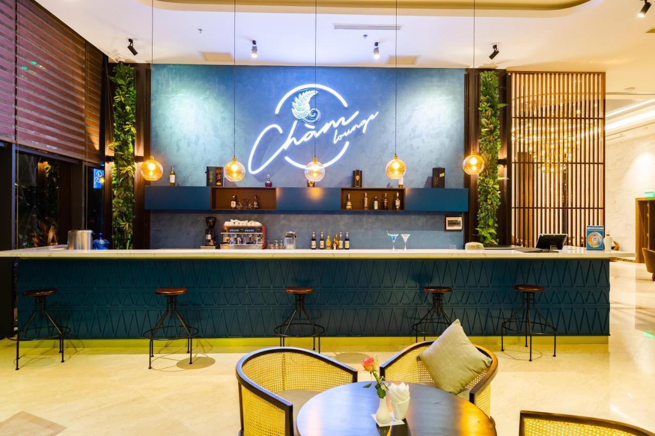 Muong Thanh Luxury Ha Long Centre Hotel Exteriör bild